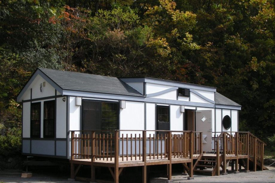 Japanese-style mobile home
